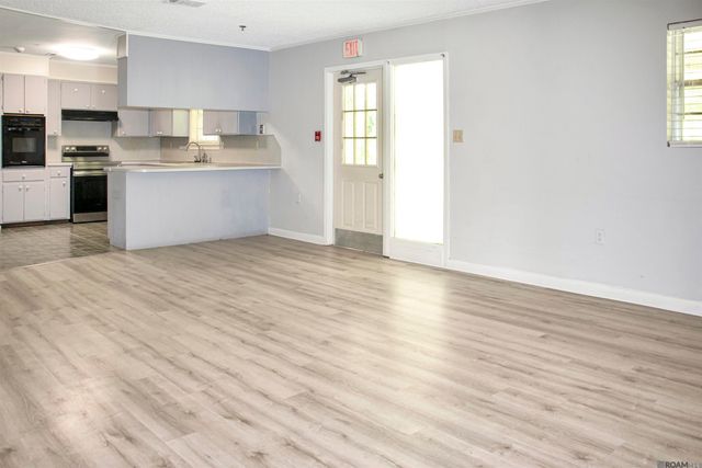 22336 Sutter Ln, Zachary, LA 70791