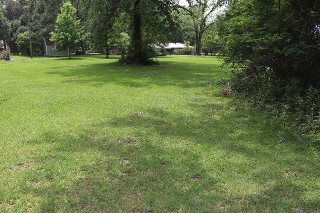 22336 Sutter Ln, Zachary, LA 70791