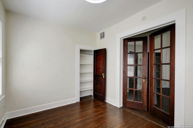 423 W Woodlawn Ave Apt 2, San Antonio, TX 78212