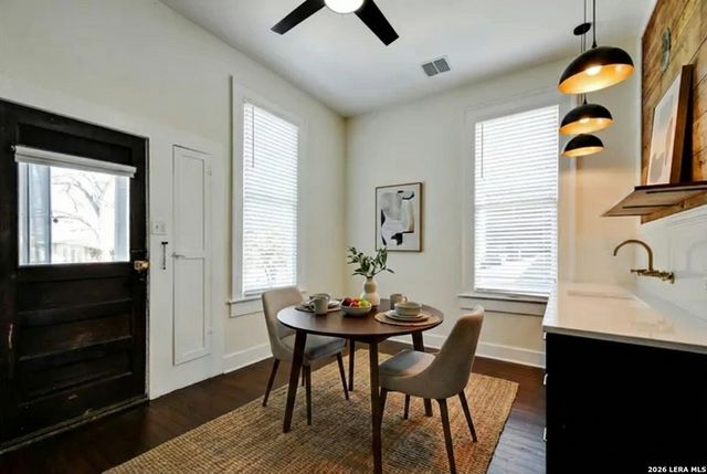 423 W Woodlawn Ave Apt 2, San Antonio, TX 78212