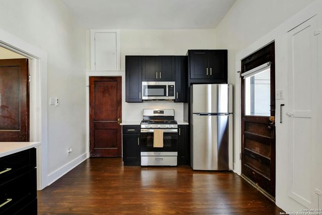 423 W Woodlawn Ave Apt 2, San Antonio, TX 78212