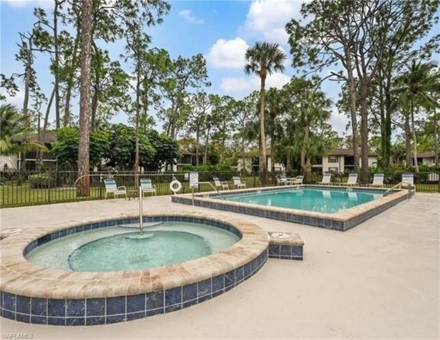 1765 Courtyard WAY 103, Naples, FL 34112