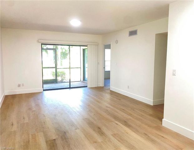 1765 Courtyard WAY 103, Naples, FL 34112