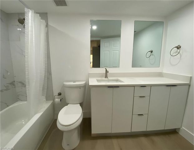1765 Courtyard WAY 103, Naples, FL 34112