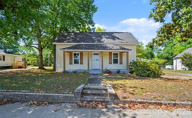 503 E McGregor Street, Pageland, SC 29728