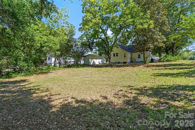 503 E McGregor Street, Pageland, SC 29728