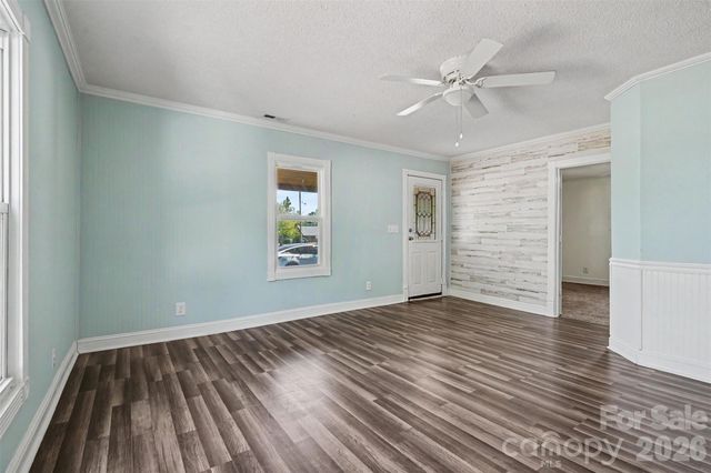 503 E McGregor Street, Pageland, SC 29728