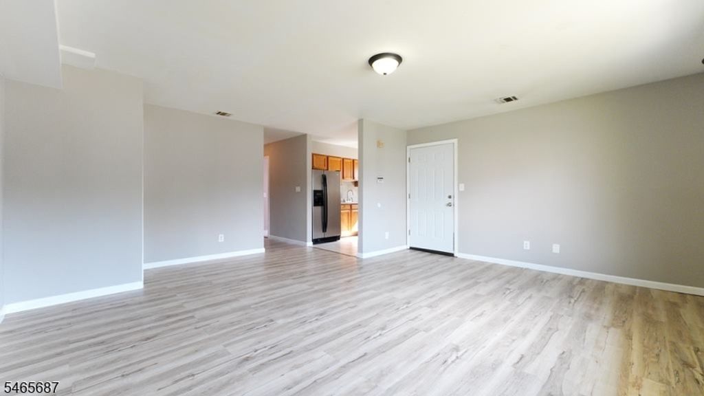 589 Cherry St, Elizabeth City, NJ 07208 — photo 3