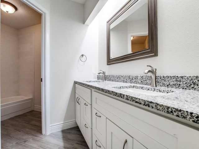 6306 Fallengate Drive, Spring, TX 77373