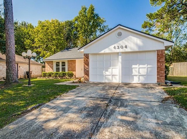 6306 Fallengate Drive, Spring, TX 77373