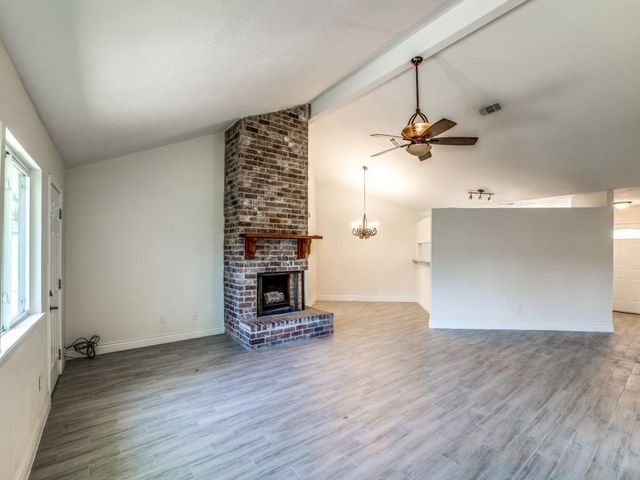 6306 Fallengate Drive, Spring, TX 77373