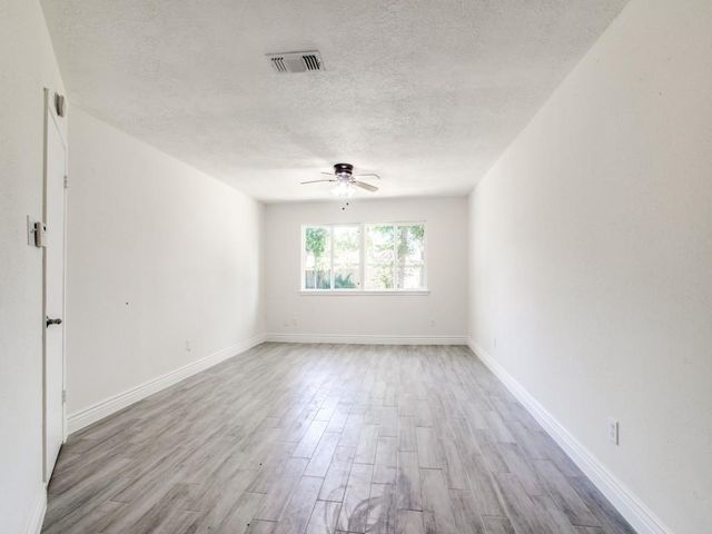 6306 Fallengate Drive, Spring, TX 77373
