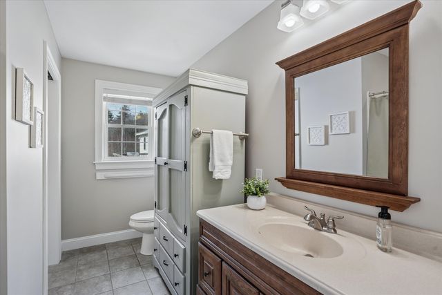 30 Dow Road, Mont Vernon, NH 03057