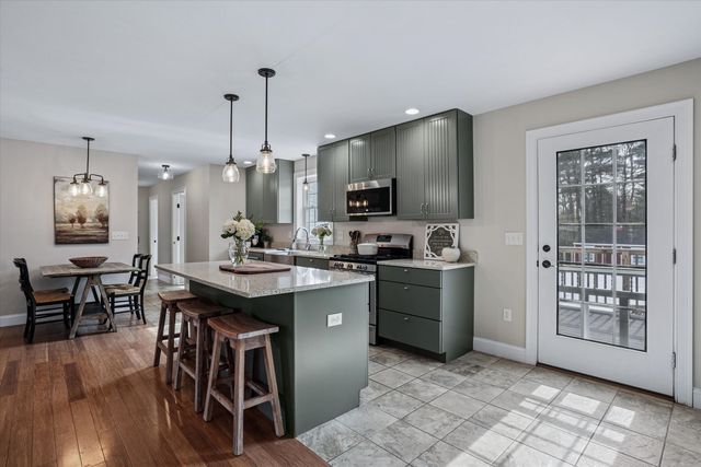 30 Dow Road, Mont Vernon, NH 03057