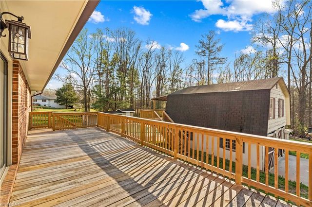 1804 Clingman Road, Ronda, NC 28670
