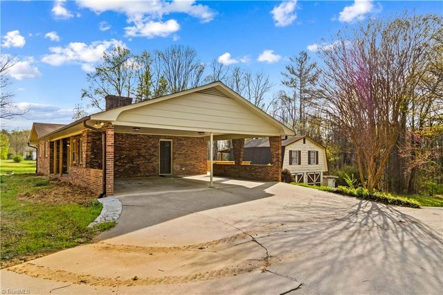 1804 Clingman Road, Ronda, NC 28670
