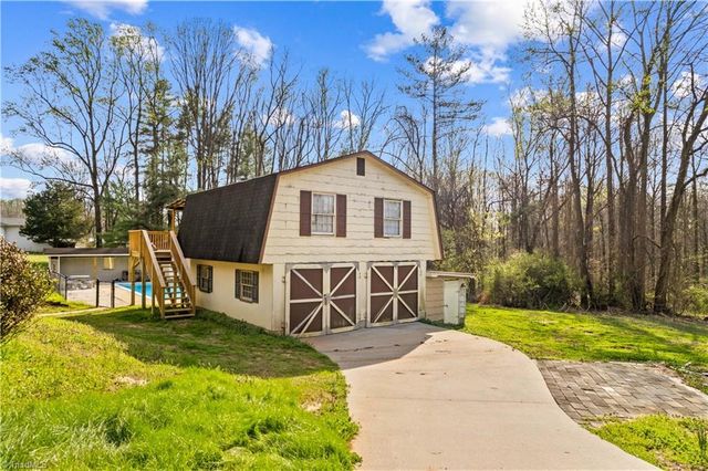 1804 Clingman Road, Ronda, NC 28670