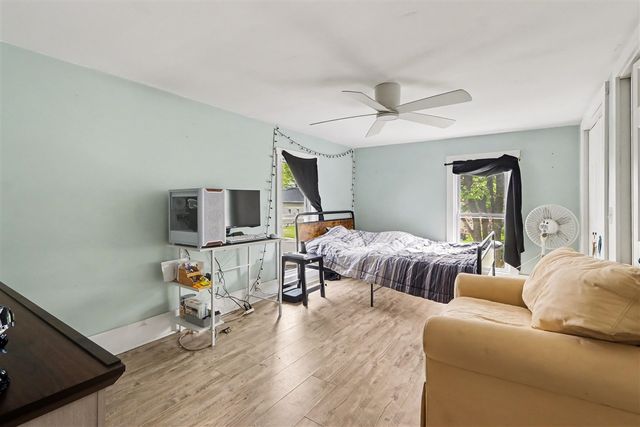 126 E South Street, Vicksburg, MI 49097