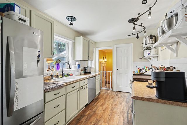 126 E South Street, Vicksburg, MI 49097