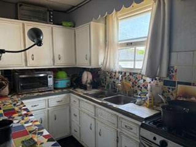 1437 121st Street, Whiting, IN 46394
