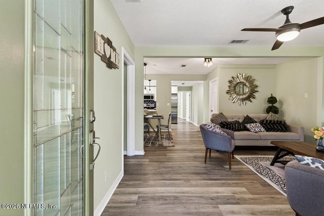 9751 S MACARTHUR Court, Jacksonville, FL 32246