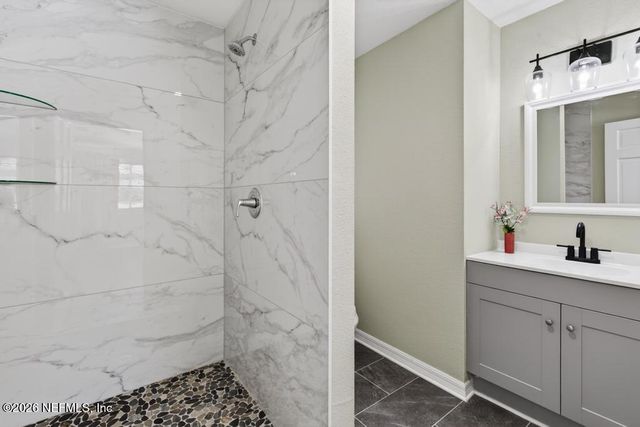 9751 S MACARTHUR Court, Jacksonville, FL 32246