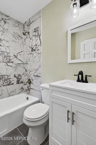 9751 S MACARTHUR Court, Jacksonville, FL 32246