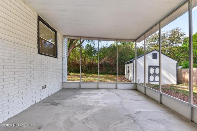 9751 S MACARTHUR Court, Jacksonville, FL 32246