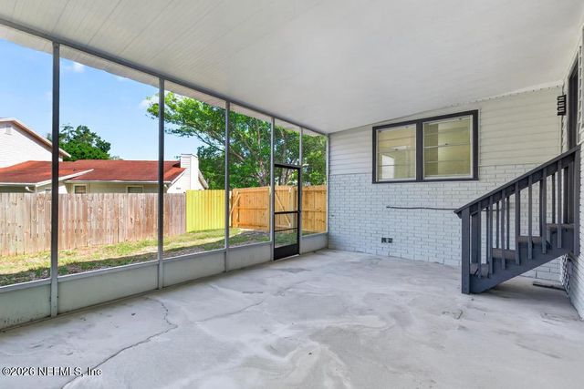 9751 S MACARTHUR Court, Jacksonville, FL 32246