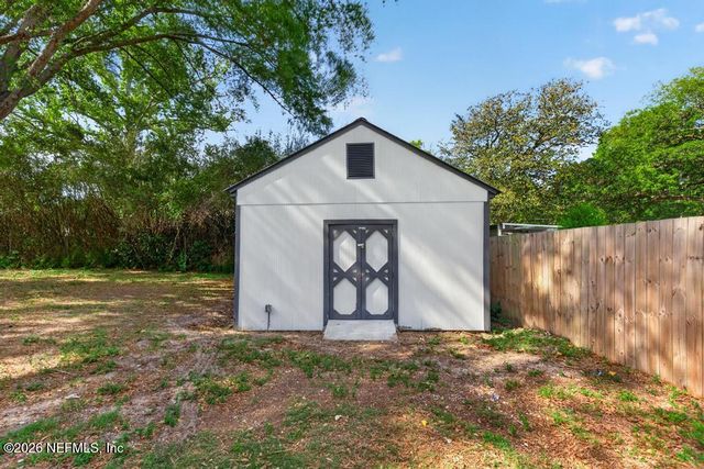 9751 S MACARTHUR Court, Jacksonville, FL 32246