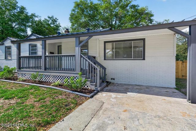 9751 S MACARTHUR Court, Jacksonville, FL 32246