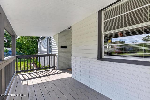 9751 S MACARTHUR Court, Jacksonville, FL 32246