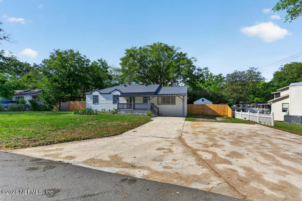 9751 S MACARTHUR Court, Jacksonville, FL 32246