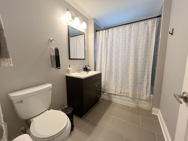 2541 W Cortland Street 3, Chicago, IL 60647