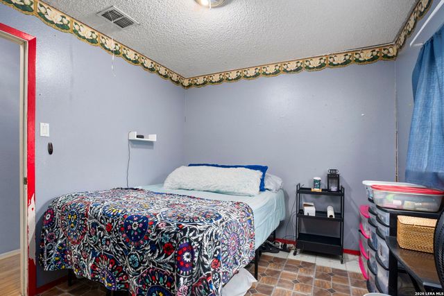 5318 Marconi St, San Antonio, TX 78228