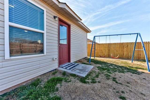 1120 Limestone Drive, Noble, OK 73068