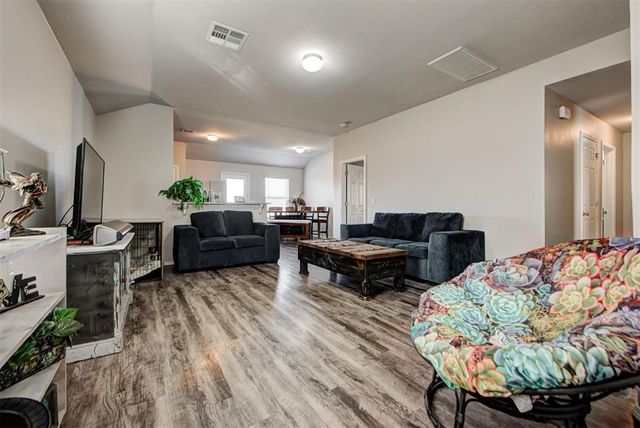 1120 Limestone Drive, Noble, OK 73068