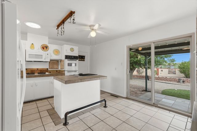 4301 San Andres Avenue NE, Albuquerque, NM 87110