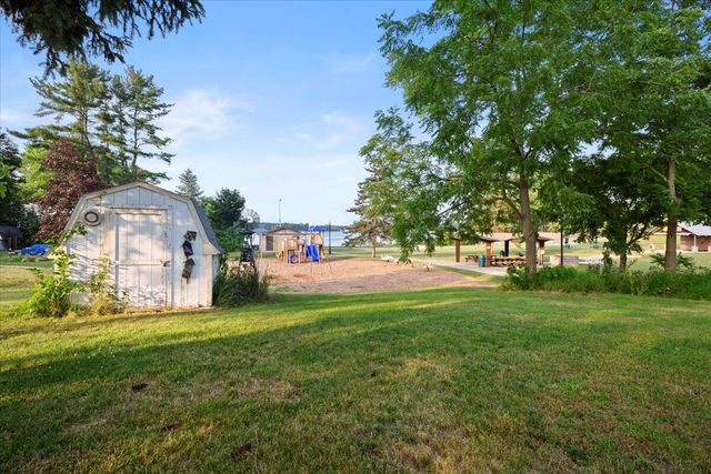 621 S Lincoln Avenue, Cato Twp, MI 48850