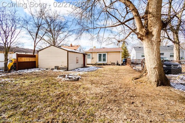 6041 Fellrath Street, Taylor, MI 48180