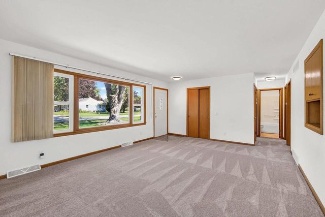 110 Schenk Street, Madison, WI 53704