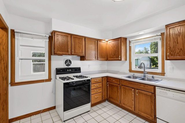110 Schenk Street, Madison, WI 53704