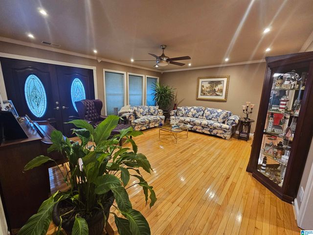 2176 OLD HAYDEN ROAD, Warrior, AL 35180