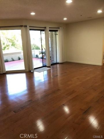 950 Cagney Lane 101, Newport Beach, CA 92663