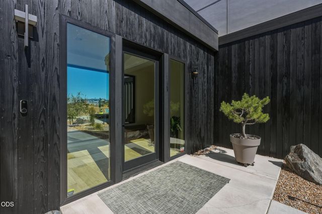 62333 McClain Drive, Bend, OR 97703