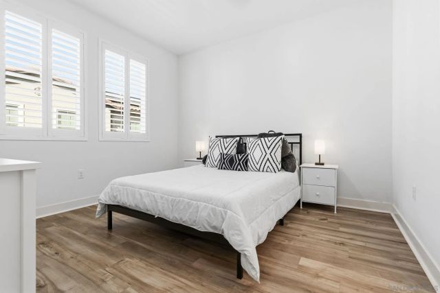 8691 Barbados Ln, Santee, CA 92071