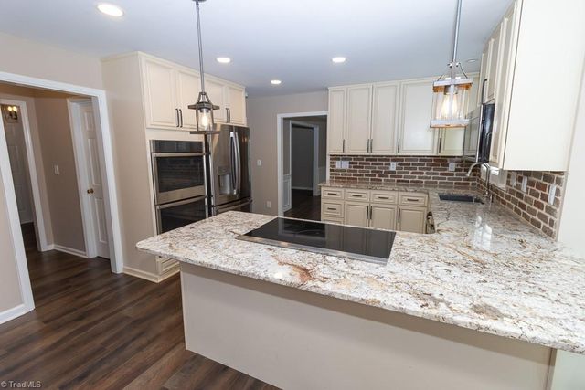 5405 Pondfield Drive, Greensboro, NC 27410