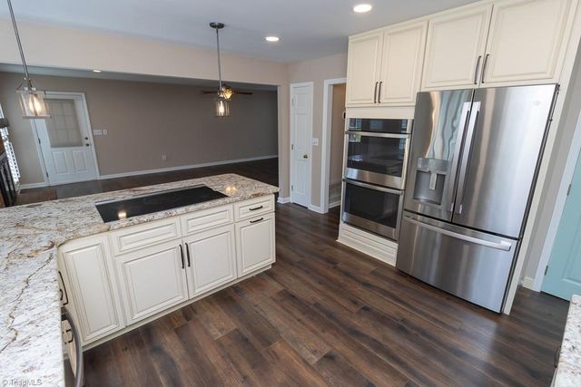5405 Pondfield Drive, Greensboro, NC 27410