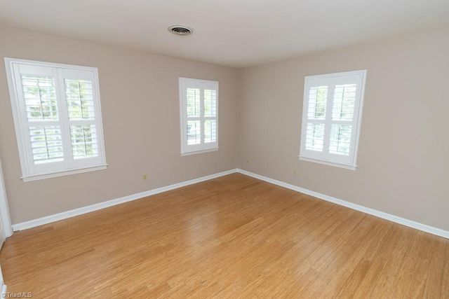 5405 Pondfield Drive, Greensboro, NC 27410