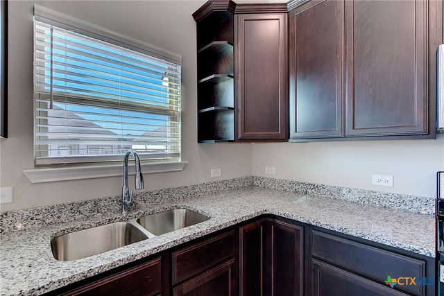 1122 Lilac Ledge Drive, Temple, TX 76502
